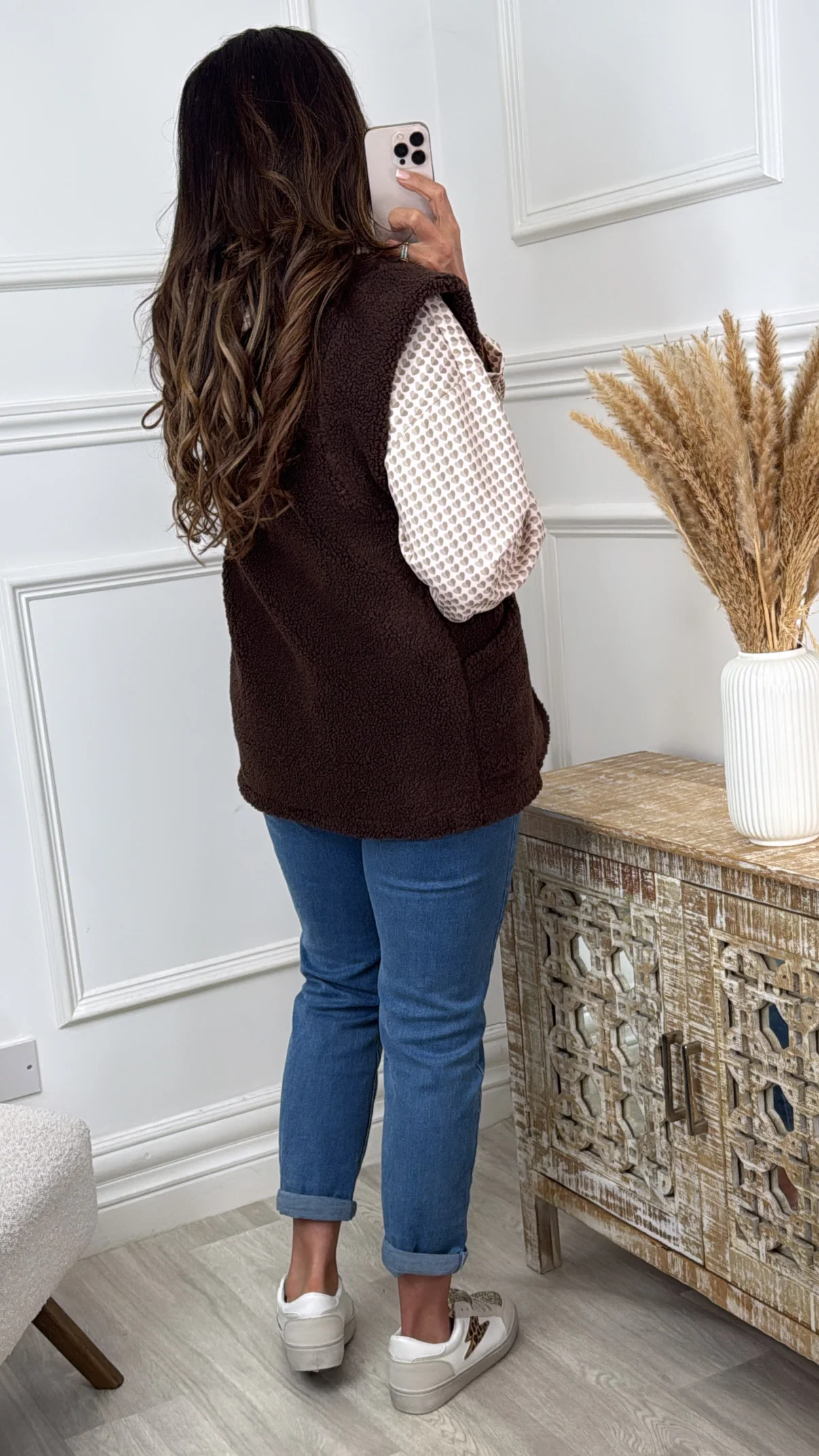 Mariosa Brown Faux Sherpa Waistcoat - Image 3