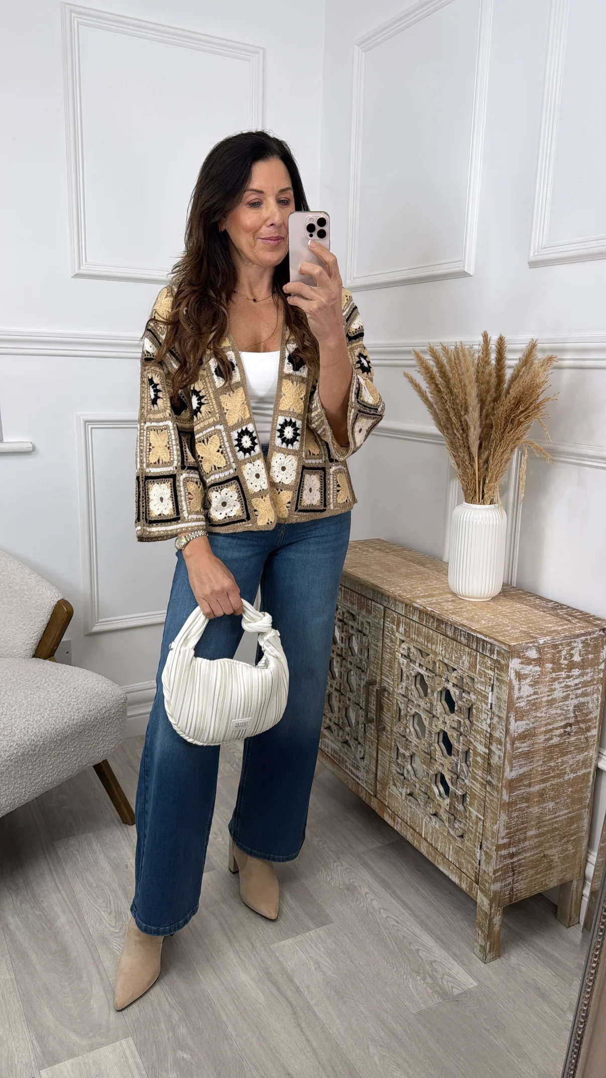 Vera Beige Flower Crochet Knit Cardigan - Image 3
